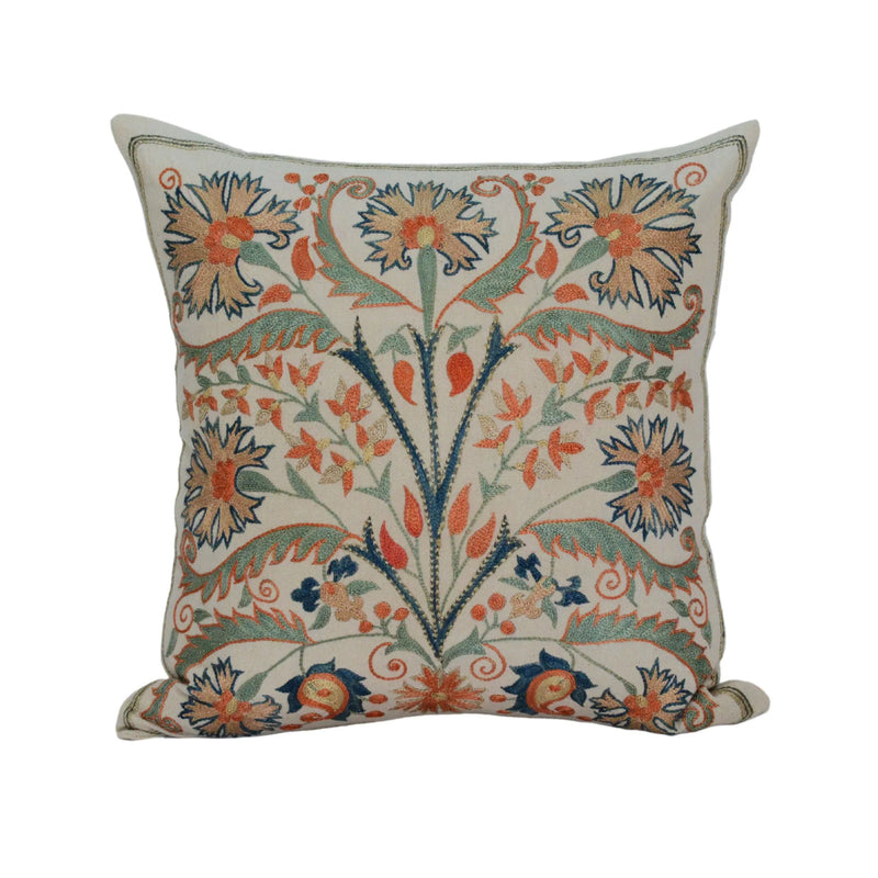 KUSHAAN Suzani cushion 'Floral plant'